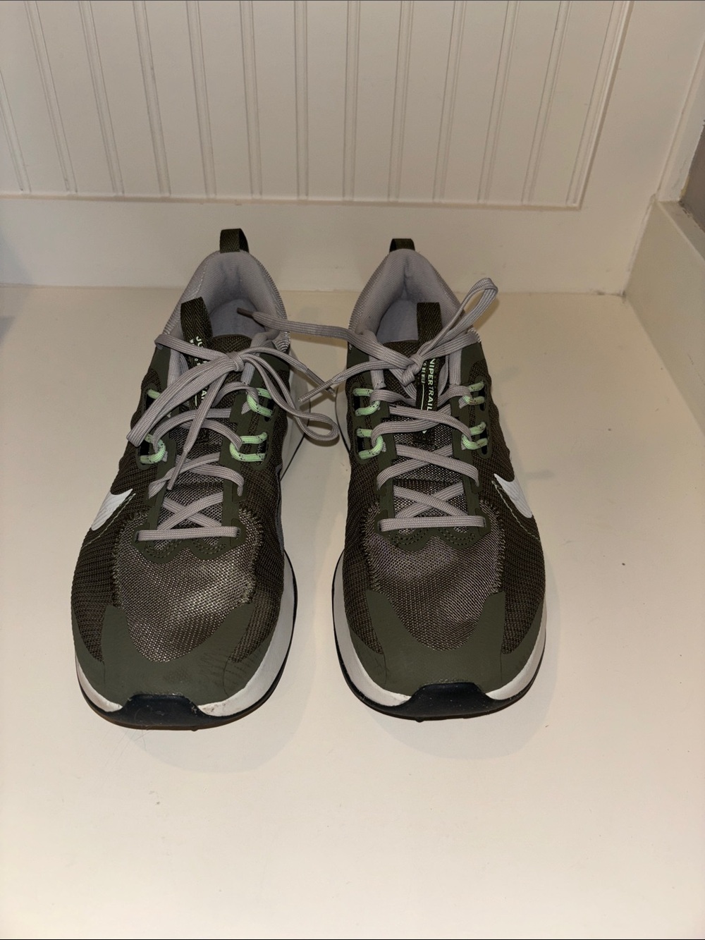 Nike Trail Men's Olive Green Athletic Sneakers